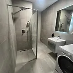 Sun Lakes Pri Aquaparku سينيتش
