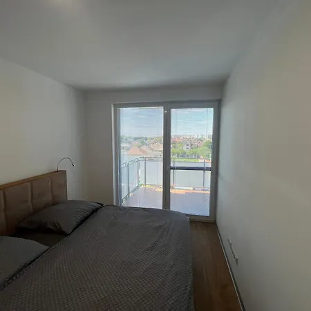 Sun Lakes Pri Aquaparku Apartman *