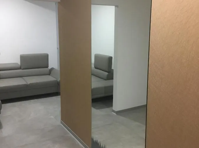 Sun Lakes Pri Aquaparku 세네츠